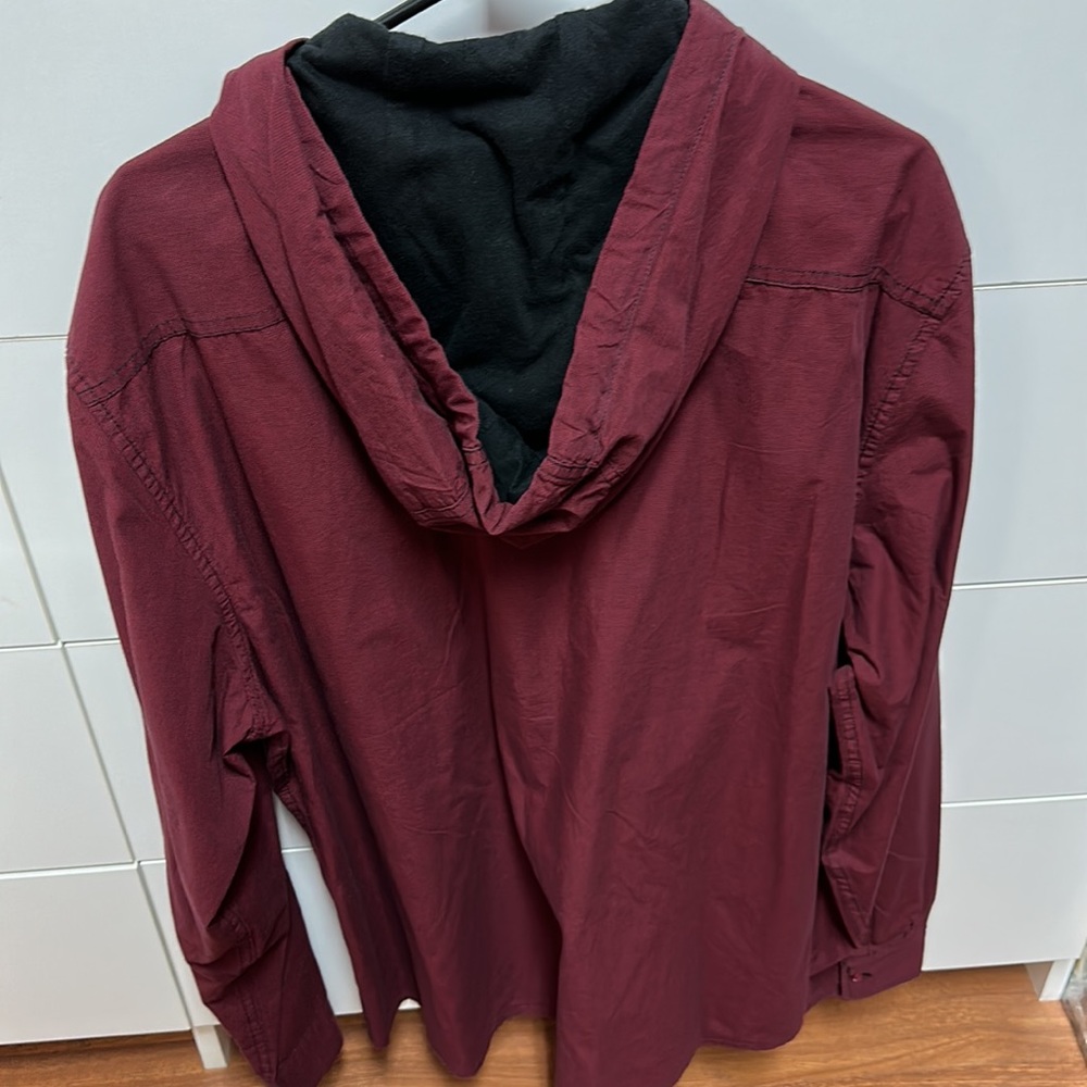 Guess jacket - Picture 3 of 3